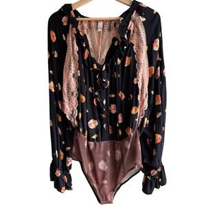 FREE PEOPLE Poppy Printed Bodysuit Black Floral Lace Cottagecore Boho Retro S